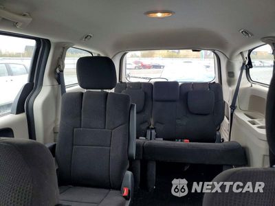 Zdjęcie 10 z 13 samochodu: 2012 DODGE GRAND CARAVAN SE VIN:2C4RDGBG1CR380300 - miniatura