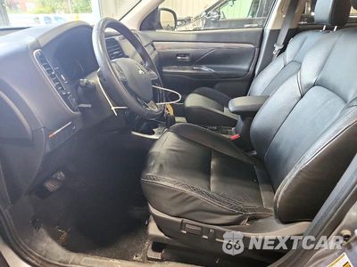 Zdjęcie 7 z 13 samochodu: 2019 MITSUBISHI OUTLANDER SE VIN:JA4AZ3A3XKZ038929 - miniatura
