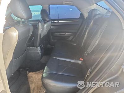 Zdjęcie 10 z 12 samochodu: 2010 CHRYSLER 300 TOURING VIN:2C3CA5CV1AH195655 - miniatura