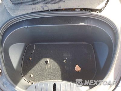 Zdjęcie 11 z 12 samochodu: 2019 TESLA MODEL 3 VIN:5YJ3E1EB8KF418549 - miniatura