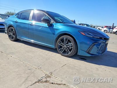Czwarte zdjęcie samochodu z boku: 2025 TOYOTA CAMRY XSE VIN:4T1DAACK2SU088221 - miniatura
