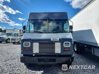 Piąte zdjęcie samochodu w środku: 2021 FORD F59 DELIVERY VAN VIN:1F65F5KN0M0A04925 - miniatura