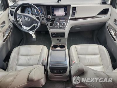 Zdjęcie 8 z 13 samochodu: 2015 TOYOTA SIENNA XLE PREMIUM 8-PASSENGER VIN:5TDYK3DC2FS634497 - miniatura
