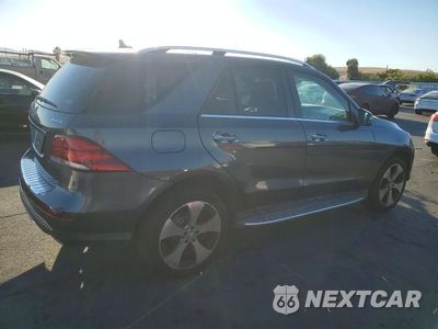 Trzecie zdjęcie samochodu z tyłu: 2016 MERCEDES-BENZ GLE 350 4MATIC VIN:4JGDA5HBXGA630013 - miniatura
