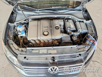Zdjęcie 11 z 12 samochodu: 2014 VOLKSWAGEN PASSAT SE VIN:1VWBP7A30EC013422 - miniatura