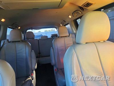 Zdjęcie 10 z 13 samochodu: 2011 TOYOTA SIENNA XLE 7-PASSENGER VIN:5TDDK3DC6BS016866 - miniatura