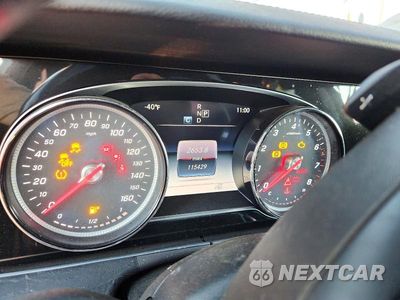 Zdjęcie 9 z 13 samochodu: 2017 MERCEDES-BENZ E 300 VIN:WDDZF4JB1HA221955 - miniatura