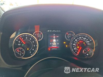 Zdjęcie 9 z 12 samochodu: 2025 RAM 1500 BIG HORN/LONE STAR VIN:1C6RREFP0SN772204 - miniatura