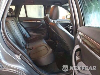 Zdjęcie 11 z 14 samochodu: 2016 BMW X1 XDRIVE28I VIN:WBXHT3C31G5F64390 - miniatura
