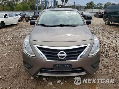 Piąte zdjęcie samochodu w środku: 2015 NISSAN VERSA 1.6 S PLUS VIN:3N1CN7AP3FL840422 - miniatura
