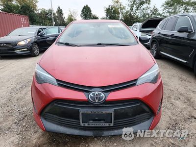 Piąte zdjęcie samochodu w środku: 2018 TOYOTA COROLLA LE VIN:5YFBURHE3JP758987 - miniatura