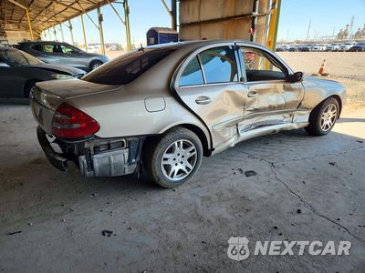 Trzecie zdjęcie samochodu z tyłu: 2005 MERCEDES-BENZ E 320 CDI VIN:WDBUF26J35A819936 - miniatura
