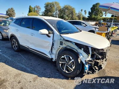 Czwarte zdjęcie samochodu z boku: 2025 KIA SPORTAGE LX VIN:KNDPU3DG9S7195294 - miniatura