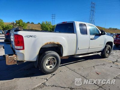 Trzecie zdjęcie samochodu z tyłu: 2008 GMC SIERRA K2500 HEAVY DUTY VIN:1GTHK29K38E209602 - miniatura