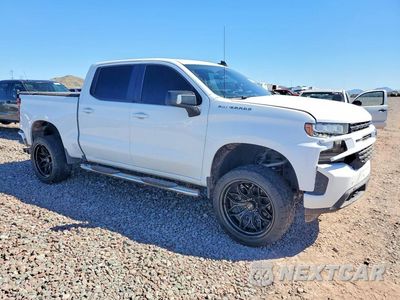 Czwarte zdjęcie samochodu z boku: 2020 CHEVROLET SILVERADO C1500 RST VIN:3GCPWDED0LG376617 - miniatura