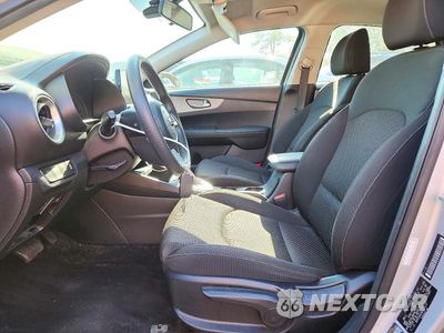 Zdjęcie 7 z 12 samochodu: 2021 KIA FORTE LXS VIN:3KPF24AD3ME405134 - miniatura
