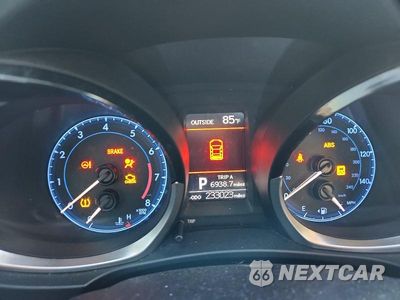 Zdjęcie 9 z 13 samochodu: 2015 TOYOTA COROLLA S PLUS VIN:5YFBURHE2FP201723 - miniatura
