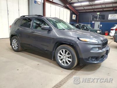 Czwarte zdjęcie samochodu z boku: 2018 JEEP CHEROKEE LATITUDE VIN:1C4PJMCX5JD610675 - miniatura