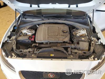 Zdjęcie 12 z 13 samochodu: 2019 JAGUAR F-PACE PREMIUM VIN:SADCJ2FX2KA608002 - miniatura