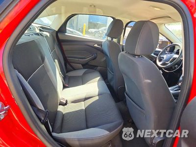 Zdjęcie 10 z 12 samochodu: 2014 FORD FOCUS SE VIN:1FADP3F22EL411502 - miniatura