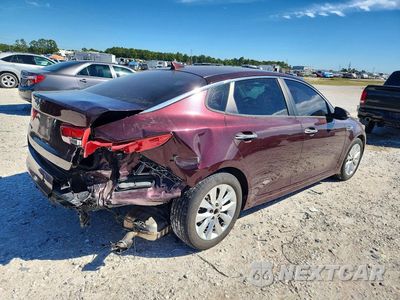 Trzecie zdjęcie samochodu z tyłu: 2017 KIA OPTIMA LX VIN:5XXGT4L36HG129745 - miniatura