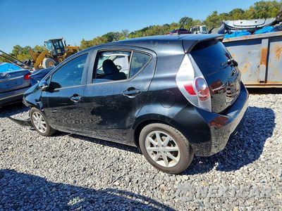 Drugie zdjęcie samochodu z przodu: 2012 TOYOTA PRIUS C FOUR VIN:JTDKDTB31C1030239 - miniatura