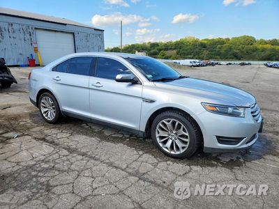 Czwarte zdjęcie samochodu z boku: 2015 FORD TAURUS LIMITED VIN:1FAHP2J86FG183425 - miniatura