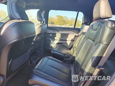 Zdjęcie 11 z 13 samochodu: 2022 JEEP GRAND CHEROKEE L OVERLAND VIN:1C4RJKDG5N8585044 - miniatura