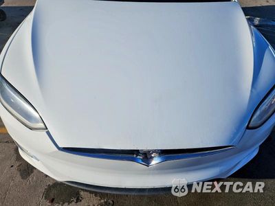 Zdjęcie 12 z 13 samochodu: 2016 TESLA MODEL X VIN:5YJXCBE29GF021906 - miniatura