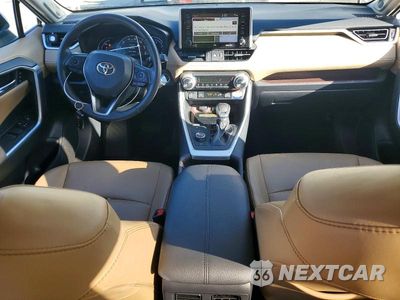 Zdjęcie 8 z 14 samochodu: 2019 TOYOTA RAV4 LIMITED VIN:2T3DWRFV4KW009502 - miniatura