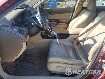 Zdjęcie 7 z 12 samochodu: 2009 HONDA ACCORD EXL VIN:1HGCP268X9A052309 - miniatura