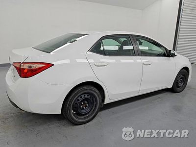 Trzecie zdjęcie samochodu z tyłu: 2018 TOYOTA COROLLA LE VIN:2T1BURHE6JC101990 - miniatura
