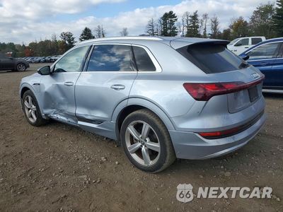 Drugie zdjęcie samochodu z przodu: 2019 AUDI E-TRON PRESTIGE VIN:WA1VABGE4KB012671 - miniatura