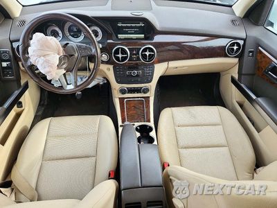 Zdjęcie 8 z 13 samochodu: 2015 MERCEDES-BENZ GLK 350 VIN:WDCGG5HB2FG392874 - miniatura