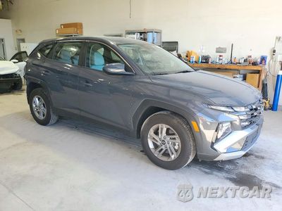 Czwarte zdjęcie samochodu z boku: 2026 HYUNDAI TUCSON SE VIN:5NMJA3DE6TH712834 - miniatura
