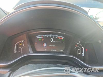Zdjęcie 9 z 13 samochodu: 2018 HONDA CR-V EX VIN:7FARW2H51JE091191 - miniatura