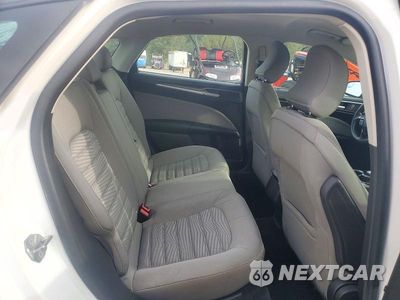 Zdjęcie 10 z 12 samochodu: 2016 FORD FUSION S VIN:3FA6P0G75GR171366 - miniatura