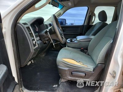 Zdjęcie 7 z 12 samochodu: 2016 RAM 1500 ST VIN:1C6RR6FG2GS257395 - miniatura