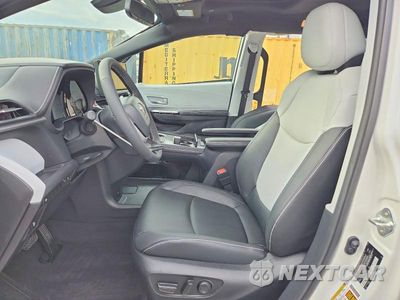 Zdjęcie 7 z 13 samochodu: 2026 TOYOTA SIENNA XSE VIN:5TDXSKFCXTS273552 - miniatura