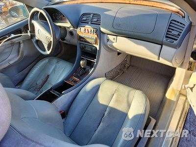 Zdjęcie 8 z 12 samochodu: 2003 MERCEDES-BENZ CLK 320 VIN:WDBLK65G63T140667 - miniatura