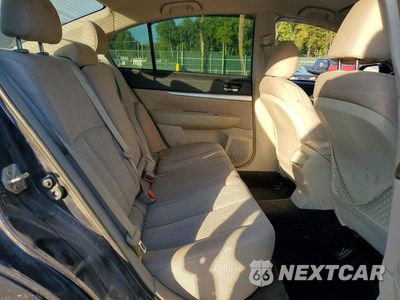 Zdjęcie 10 z 12 samochodu: 2014 SUBARU LEGACY 2.5I VIN:4S3BMAA67E1017059 - miniatura