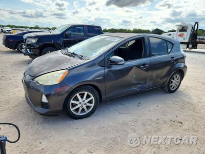 2012 TOYOTA PRIUS C THREE JTDKDTB30C1520199 - główne zdjęcie licytacji z USA - miniatura