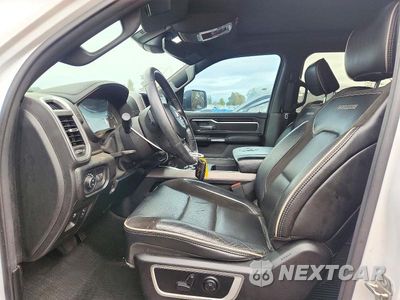 Zdjęcie 7 z 12 samochodu: 2020 RAM 1500 LARAMIE VIN:1C6SRFJTXLN239645 - miniatura