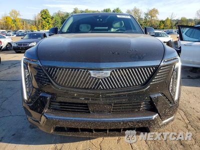 Piąte zdjęcie samochodu w środku: 2025 CADILLAC ESCALADE IQ SPORT-1 VIN:1GYTEEKL2SU102778 - miniatura