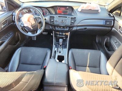 Zdjęcie 8 z 13 samochodu: 2017 HONDA ACCORD SPORT VIN:1HGCR2F58HA306405 - miniatura