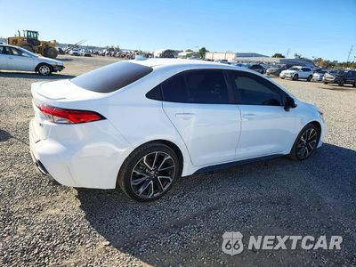 Trzecie zdjęcie samochodu z tyłu: 2020 TOYOTA COROLLA SE VIN:5YFS4RCE9LP040628 - miniatura