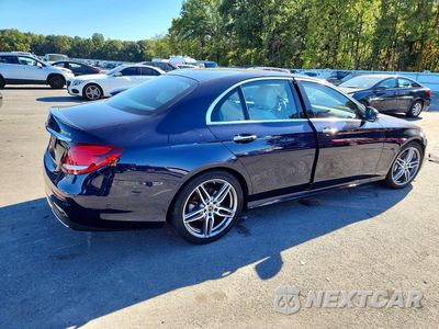 Trzecie zdjęcie samochodu z tyłu: 2020 MERCEDES-BENZ E 350 4MATIC VIN:W1KZF8EB2LA828635 - miniatura