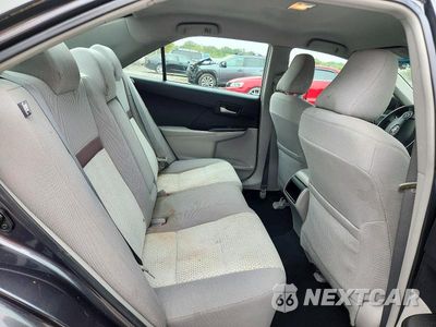 Zdjęcie 10 z 13 samochodu: 2014 TOYOTA CAMRY LE VIN:4T4BF1FK6ER372210 - miniatura