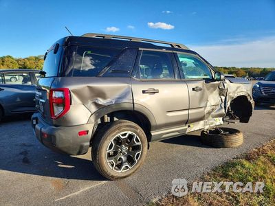 Trzecie zdjęcie samochodu z tyłu: 2026 FORD BRONCO SPORT OUTER BANKS VIN:3FMCR9CN6TRE00952 - miniatura