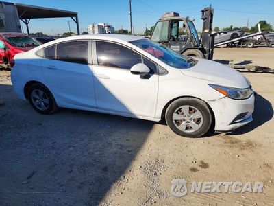 Czwarte zdjęcie samochodu z boku: 2017 CHEVROLET CRUZE LS VIN:1G1BC5SM3H7266878 - miniatura